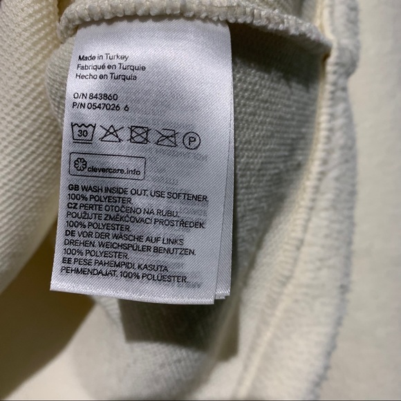 H&M Fluffy Mock-neck Sweater - Picture 5 of 6